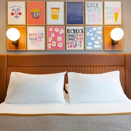 Rockypop & Aparthotel