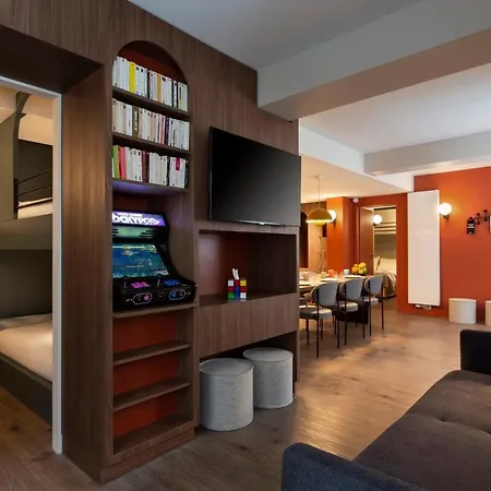 Apartmanhotel Rockypop & 4*