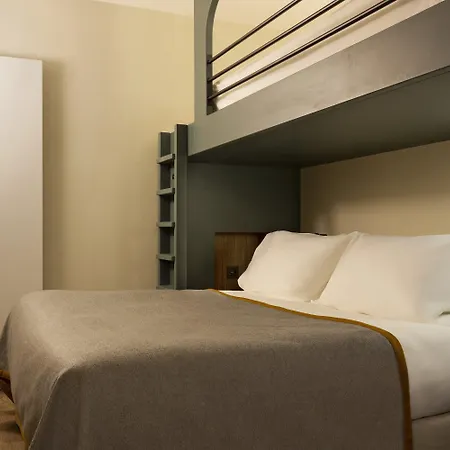 Apartmanhotel Rockypop & 4*