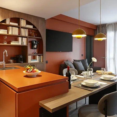 Rockypop & Apartmanhotel 4*